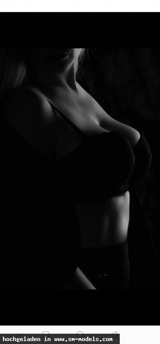 MAGNIFICENT_TSARINA (Weiblich ,PLZ 79110) - 28572