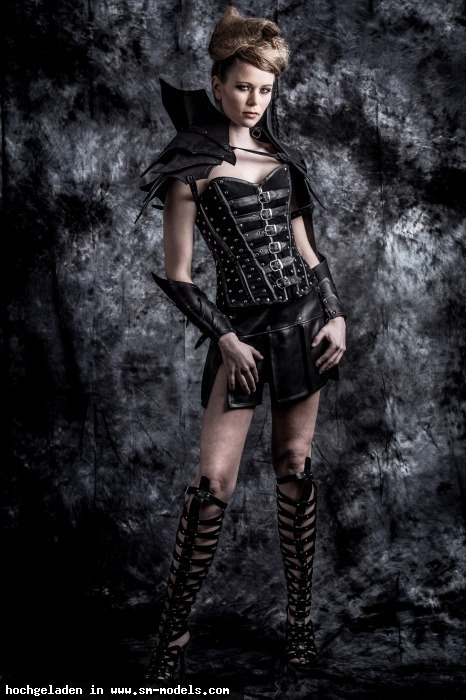 Dark Beauty & Fetish Avant--Garde