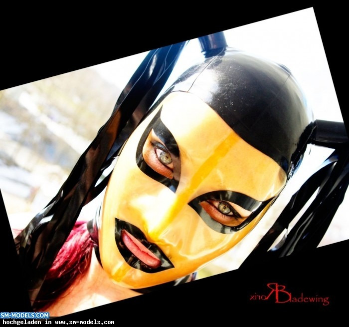 Violett_1 (Weiblich ,PLZ 09122) - 16946