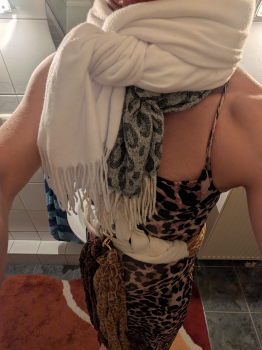 Scarf aus Deutschland (PLZ: 07743)