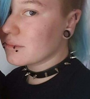 MasoJenny aus Deutschland (PLZ: 33100)