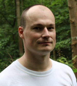 Darkviolet85 aus Deutschland (PLZ: 99974)