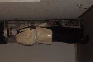 latex123 aus Schweiz (PLZ: 6410)